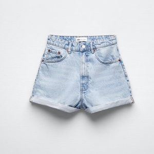 ZARA: Mom Fit Roller Shorts